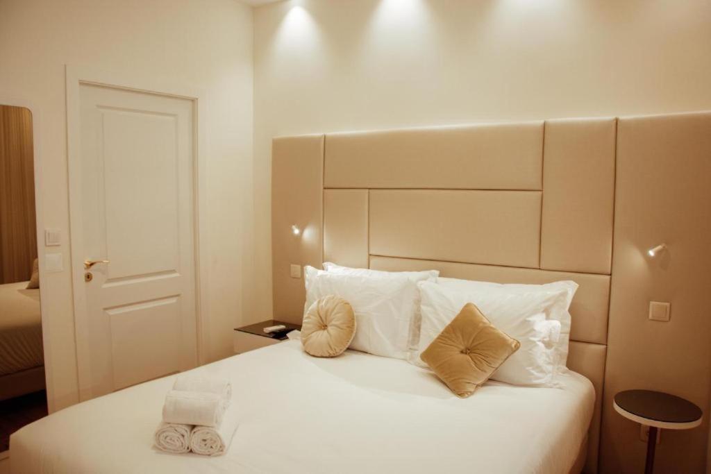 Le Premier Lisbon Suites Bagian luar foto